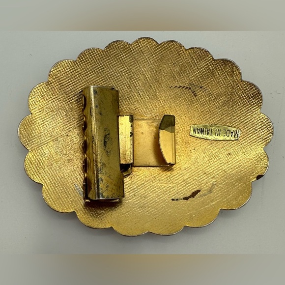 Cloisonné Enamel Rainbow Peacock Belt Buckle Great Vintage Condition! Gold Tone - Picture 2 of 9